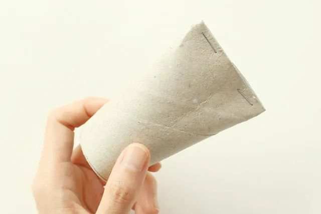 卫生纸筒变废为宝自制手工玩具飞机