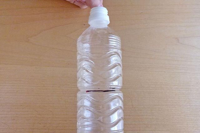 儿童变废为宝手工：矿泉水瓶手工制作招财猫造型存钱罐