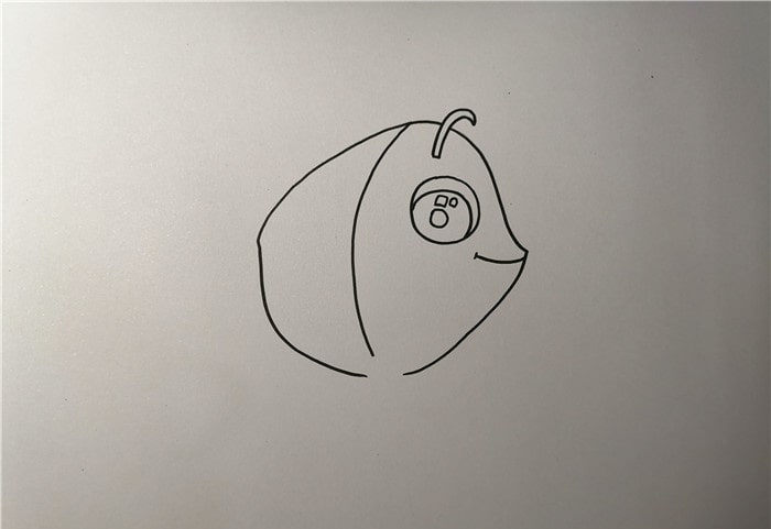 小金鱼简笔画怎么画漂亮教程