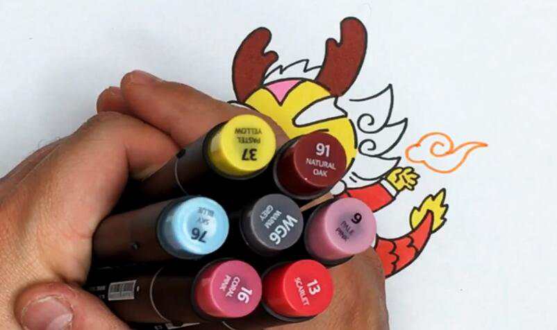 龙年拿着鞭炮的可爱小龙卡通简笔画教程图片