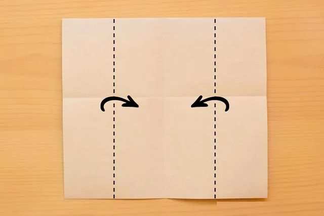 适合幼儿的简单手工折纸袜子