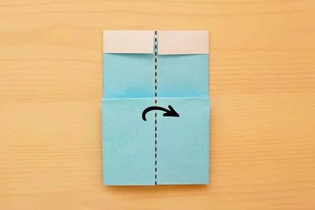 适合幼儿的简单手工折纸袜子