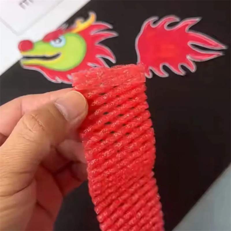 龙年手工制作《神龙摆尾》