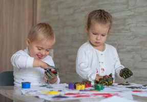 左撇子真的比右撇子聪明吗？