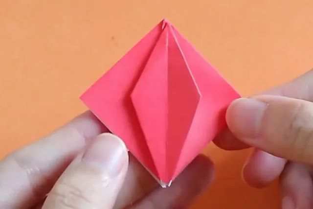 新年简单手工制作：怎么折纸灯笼(步骤图解)