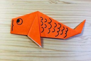 适合儿童的过年手工：怎么折纸鲤鱼(步骤图解