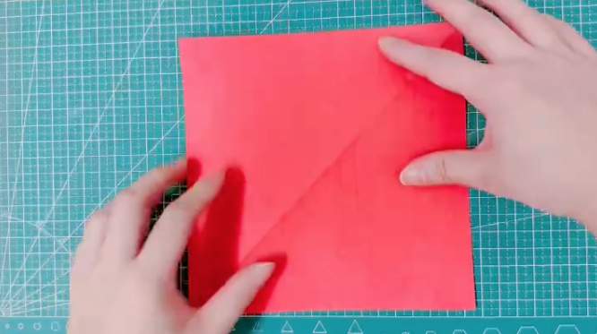 教你折一只漂亮的锦鲤