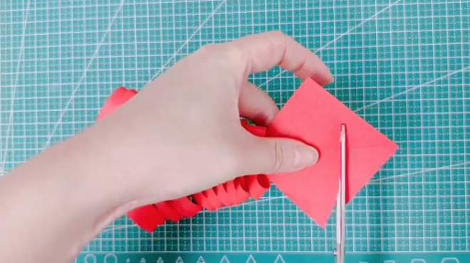 教你折一只漂亮的锦鲤