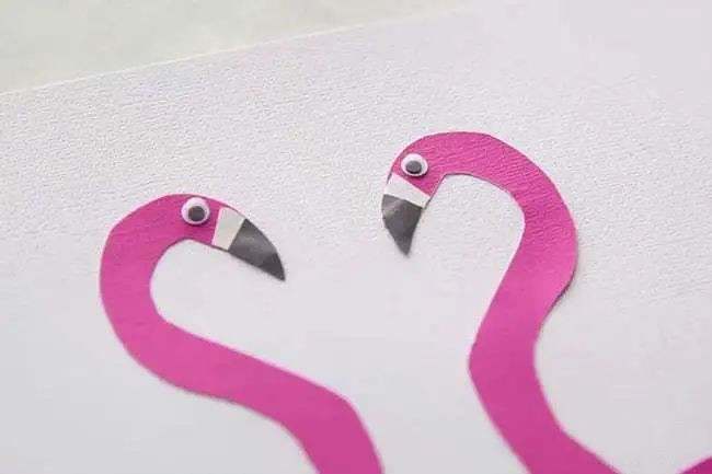 儿童创意手工制作《手印火烈鸟》