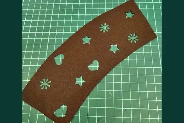 奶茶杯废物利用手工制作：漂亮的小夜灯