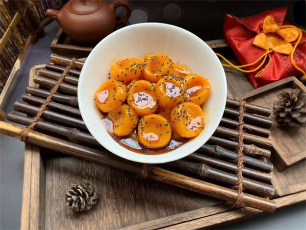 姜糖汁红薯汤圆