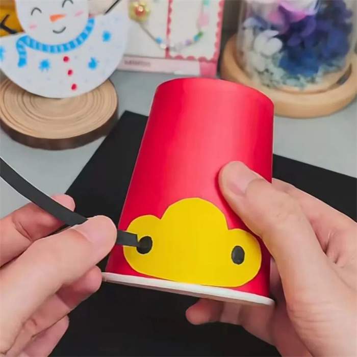 龙年一次性纸杯手工制作龙头