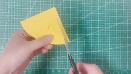 三八妇女节手工制作一束鲜花