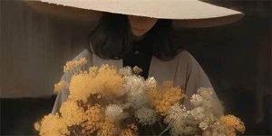 三八节独立且优雅的女神文案