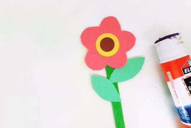 环保手工小制作：鸡蛋托废物利用制作花盆