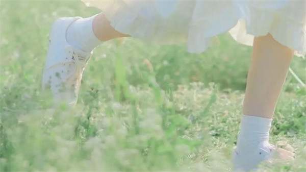 适合春天出游的快乐文案