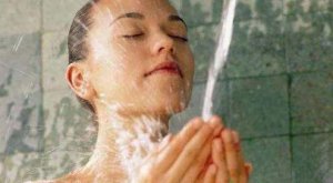 女人得到满足是什么样子？女性高潮的表现