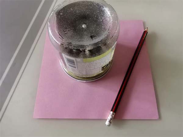 劳动节手工制作《劳动节徽章》