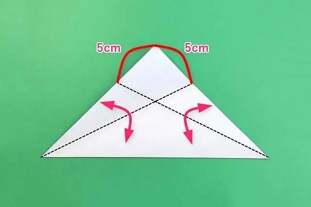 儿童简单折纸教程：怎么折纸海豚(步骤图解)