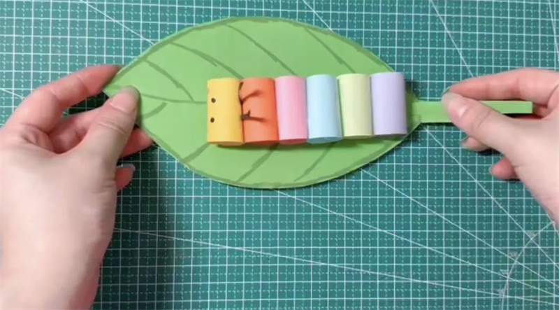 手工制作五彩缤纷的会动的毛毛虫