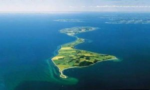 安徒生童话故事：汶岛和格棱岛