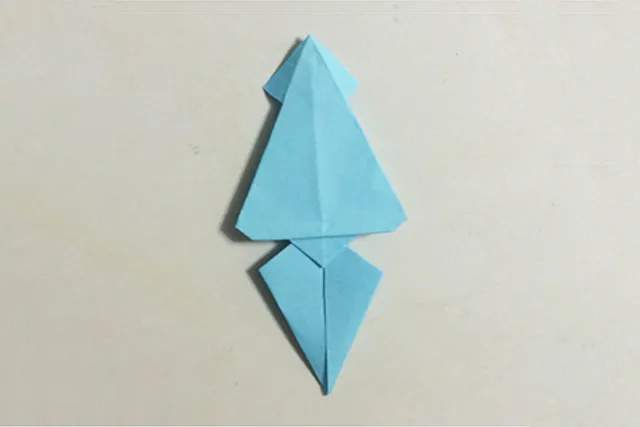 幼儿折纸手工简单：怎么折纸鱿鱼(步骤图解)