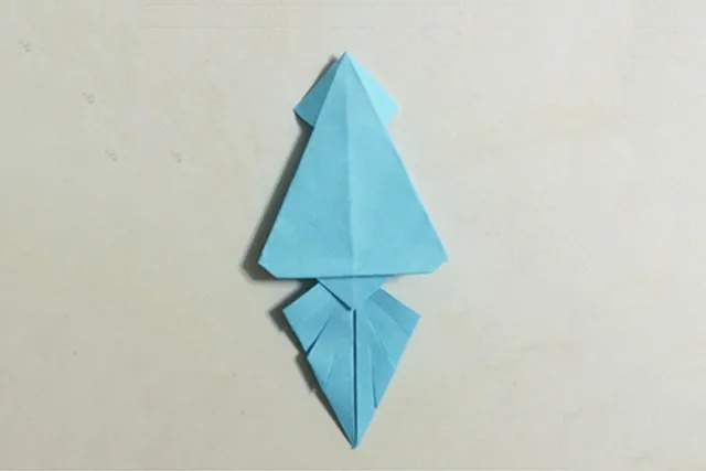 幼儿折纸手工简单：怎么折纸鱿鱼(步骤图解)