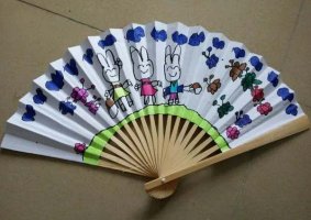 幼儿园中班夏至手工教案《折扇引微凉》及反思