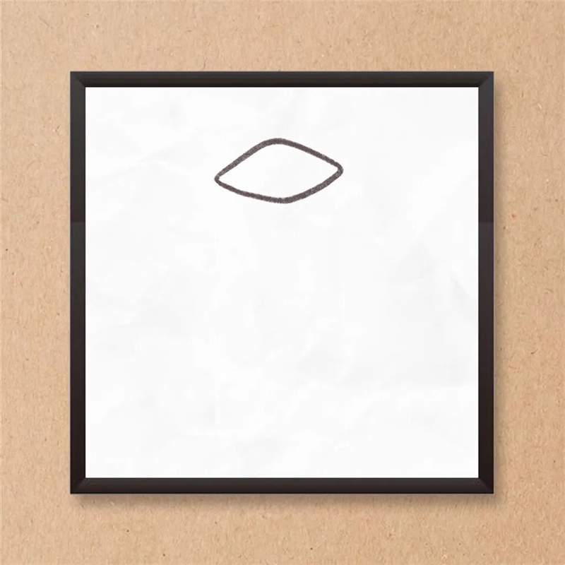 毕业季幼儿园带博士帽的小女孩简笔画