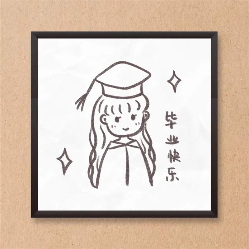 毕业季幼儿园带博士帽的小女孩简笔画