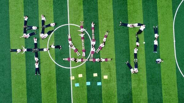 小学六年级感谢老师的毕业感言简短精辟38句