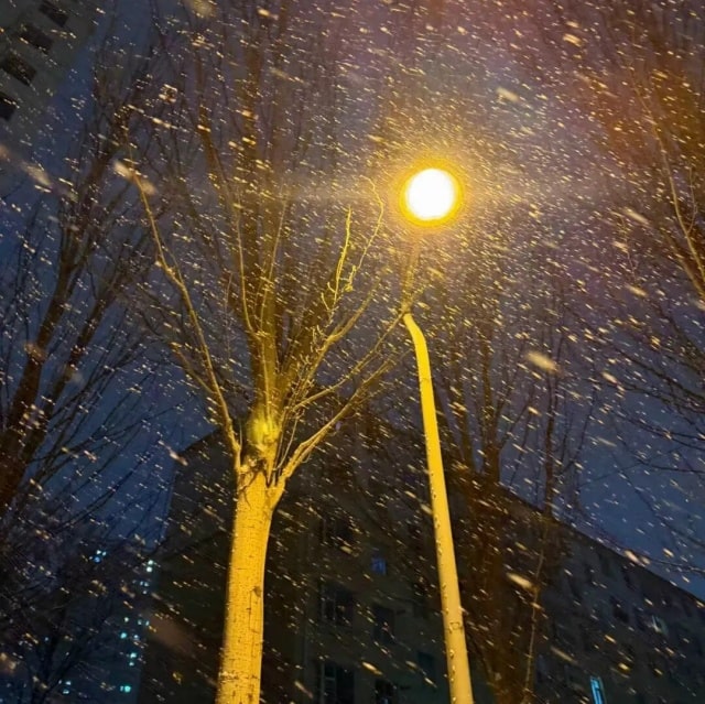 适合下雪发朋友圈的文案