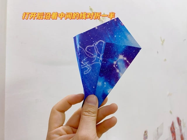 超级简单的折纸飞机的方法